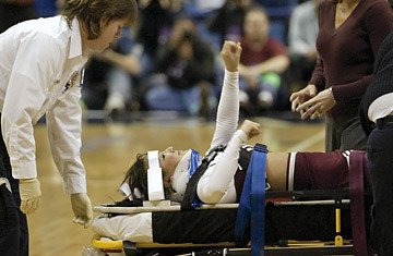 cheerleading-injury.jpg